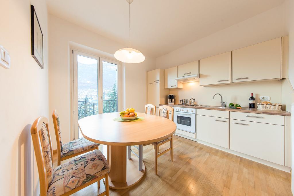 Haus Dorfblick Apartment Caldaro Bagian luar foto